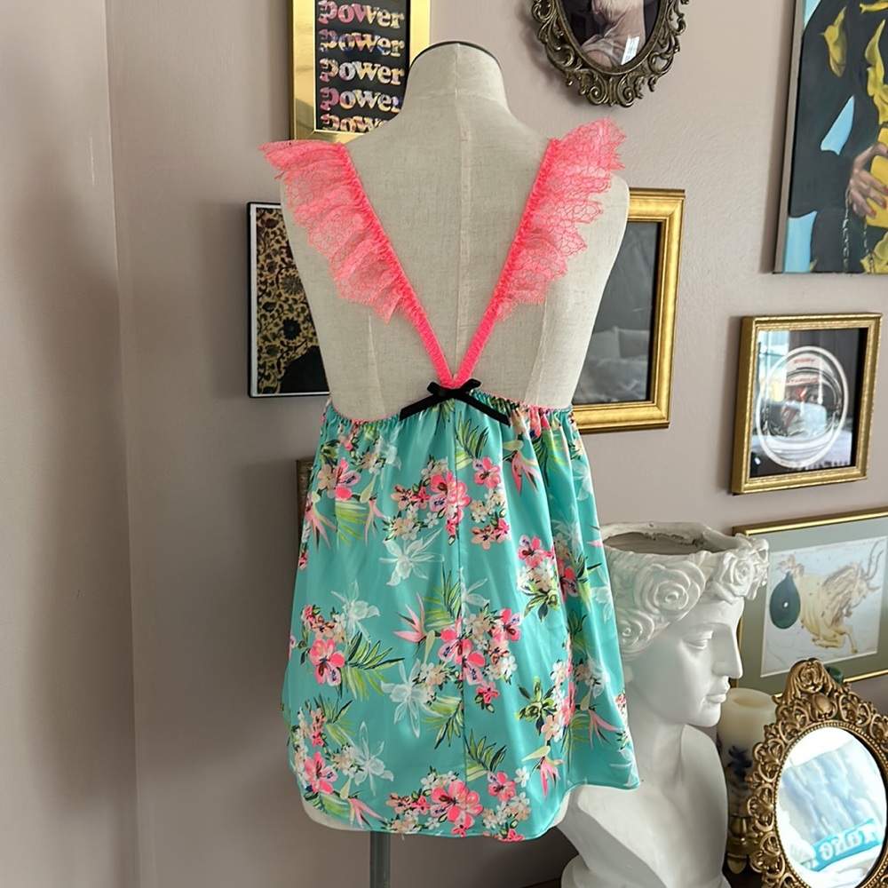 VINTAGE VICTORIA SECRET NIGHTY - Picture 9 of 10